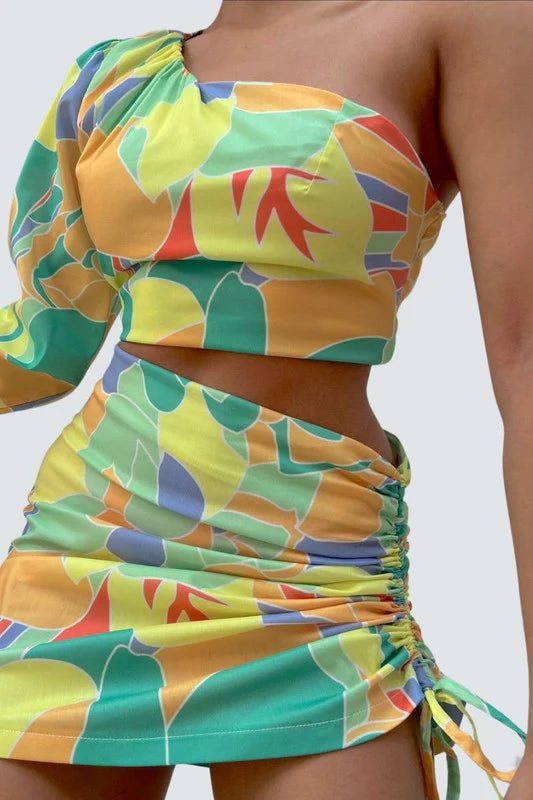 Divamo - Tropical Off shoulder mini skirt set