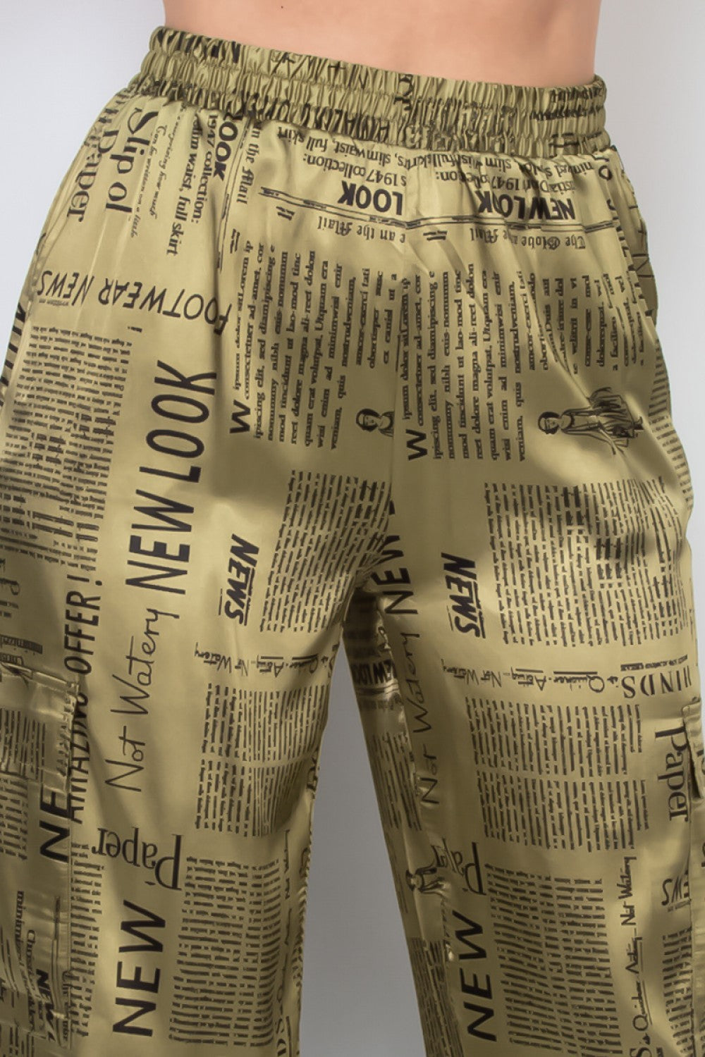 Divamo - LETTERING WIDE LEG CARGO PANTS