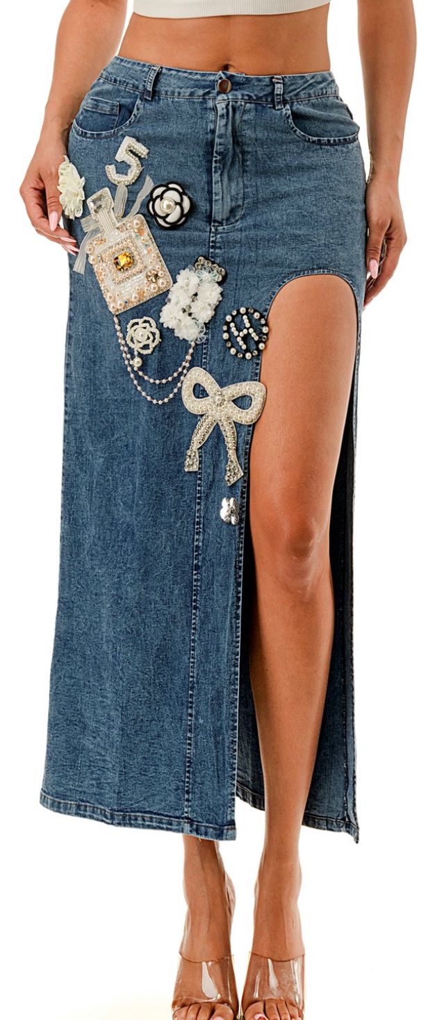 Divamo - Embellished Denim Skirt